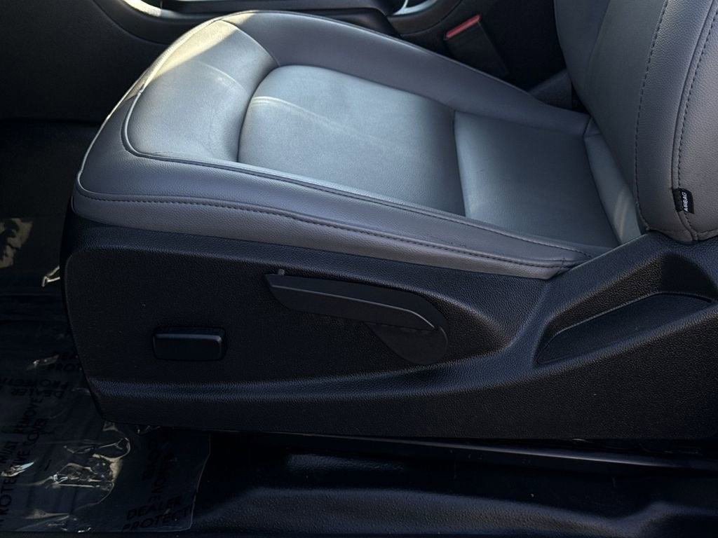 2022 Chevrolet Colorado WT