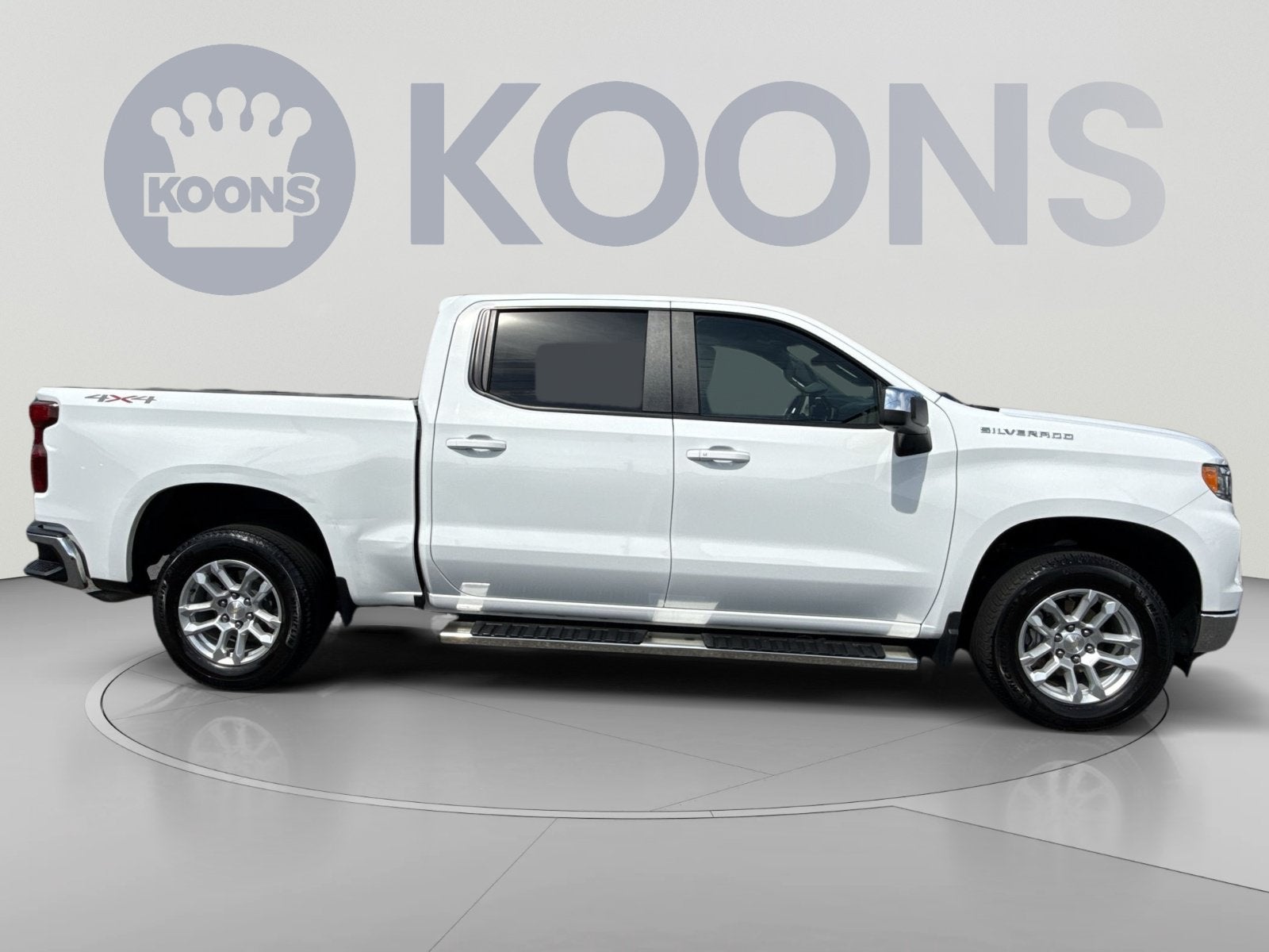 2023 Chevrolet Silverado 1500 LT (2FL)