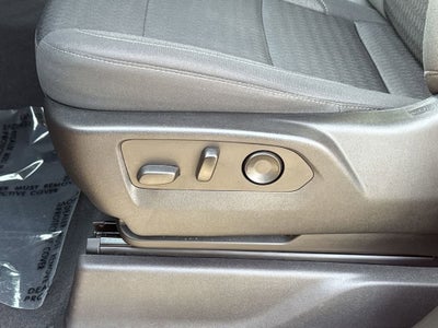 2022 Chevrolet Silverado 1500 LT (2FL)