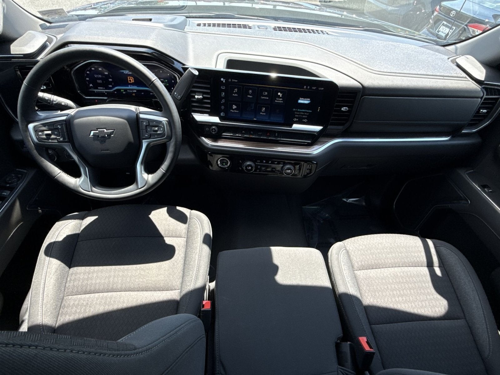 2023 Chevrolet Silverado 1500 LT (2FL)