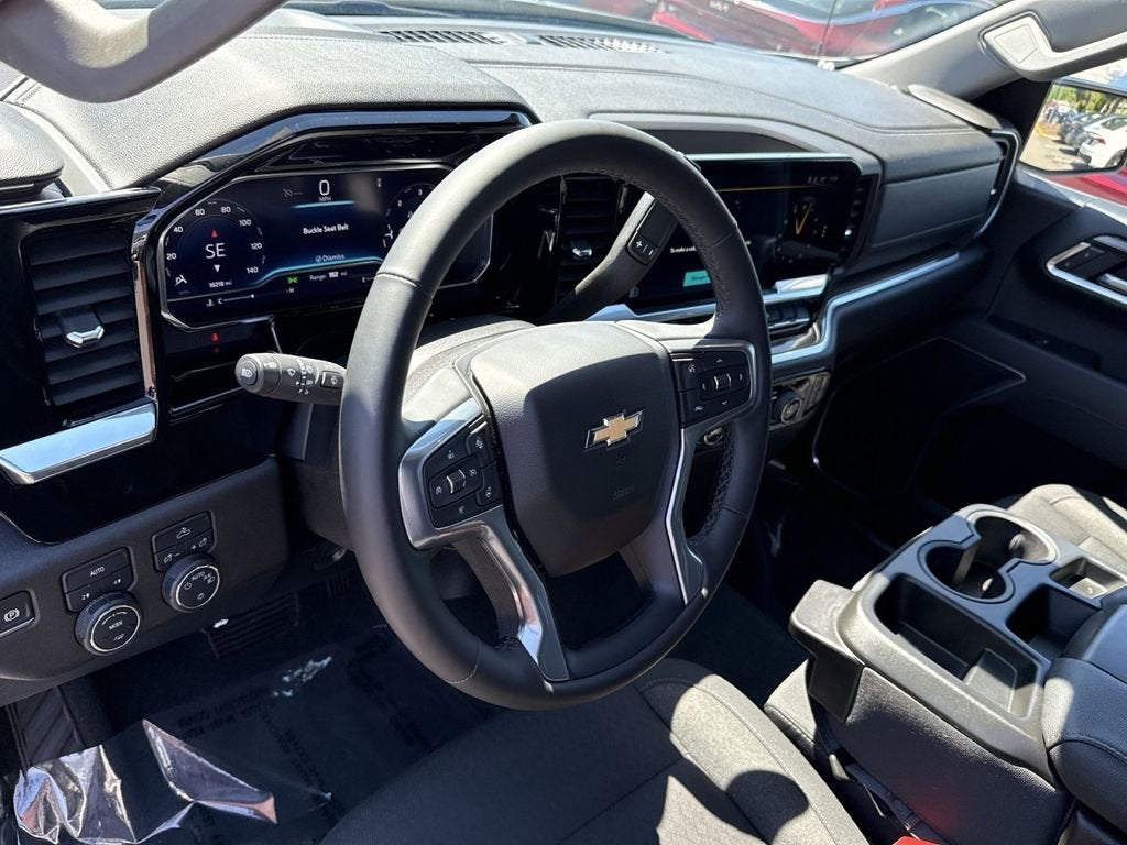 2025 Chevrolet Silverado 1500 LT (2FL)