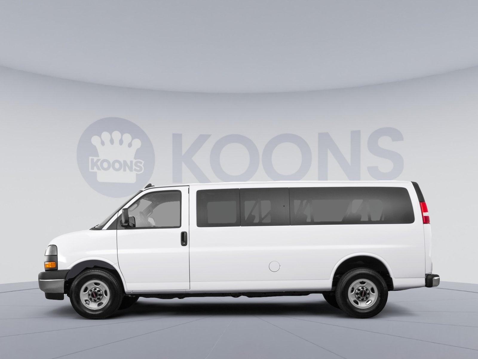 2025 GMC Savana Passenger LT