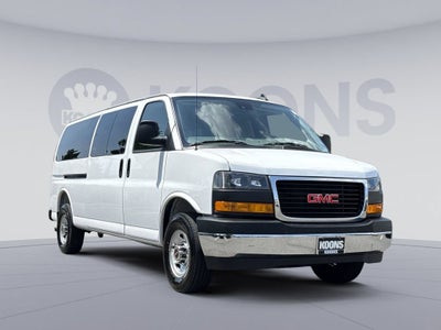 2025 GMC Savana Passenger LT