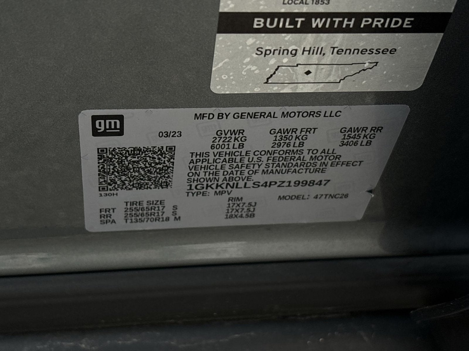 2023 GMC Acadia AT4