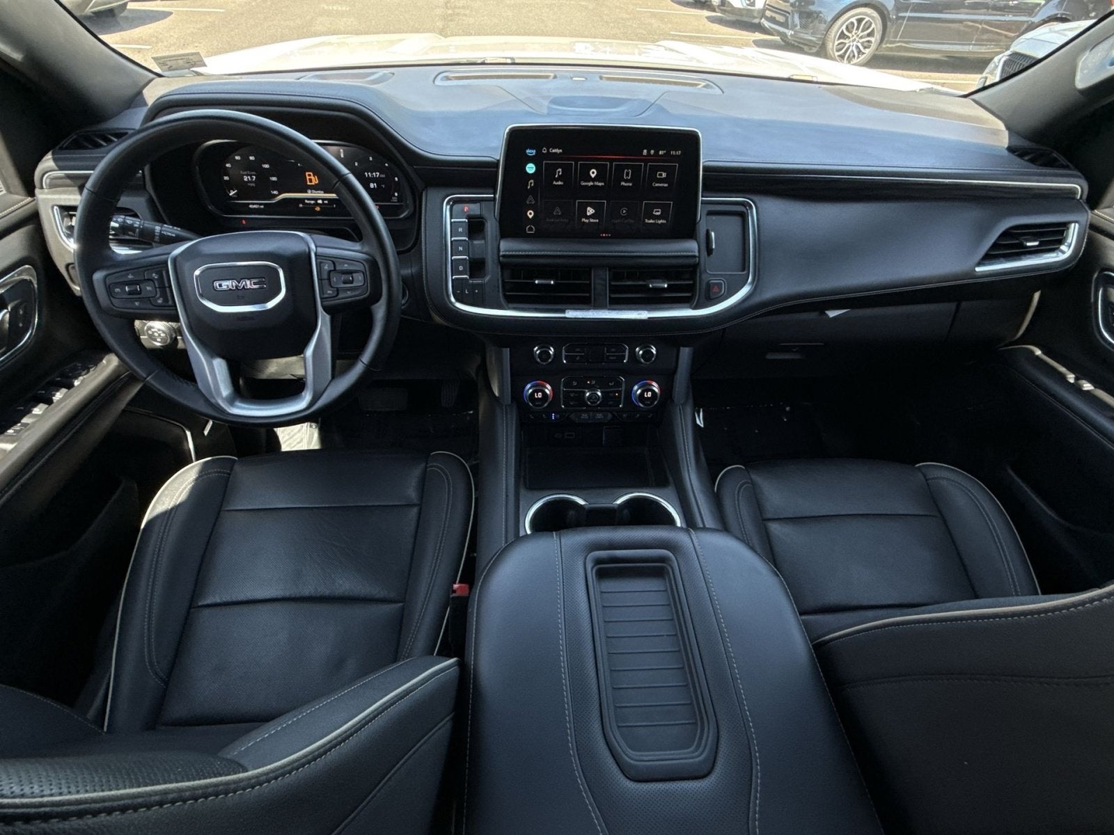 2023 GMC Yukon SLT