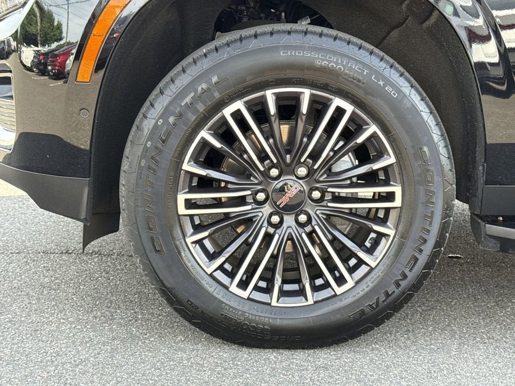 2025 GMC Yukon Elevation