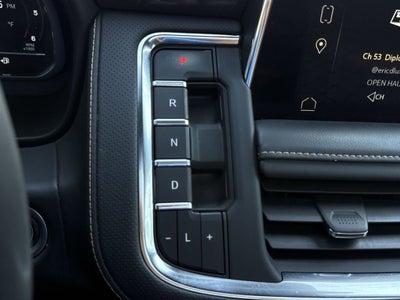 2023 GMC Yukon XL AT4