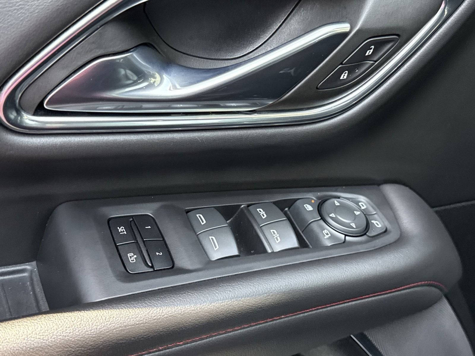 2023 Chevrolet Suburban RST - Photo 12