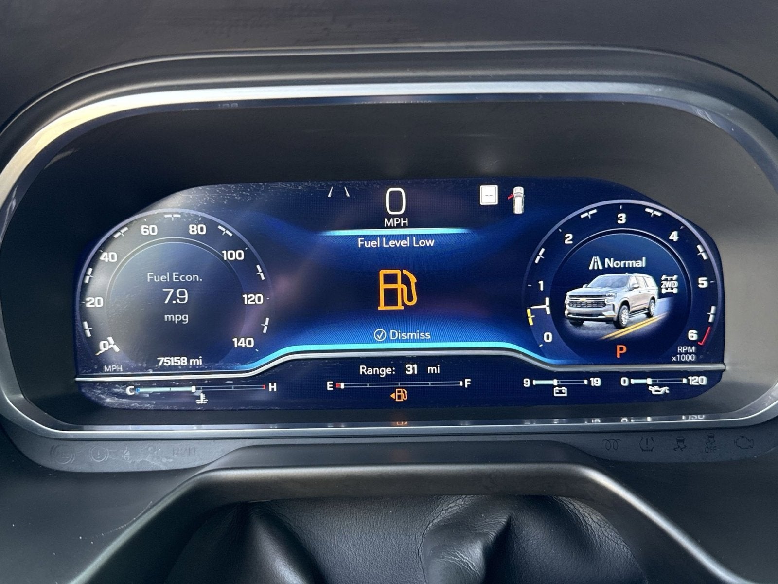 2023 Chevrolet Suburban RST - Photo 14