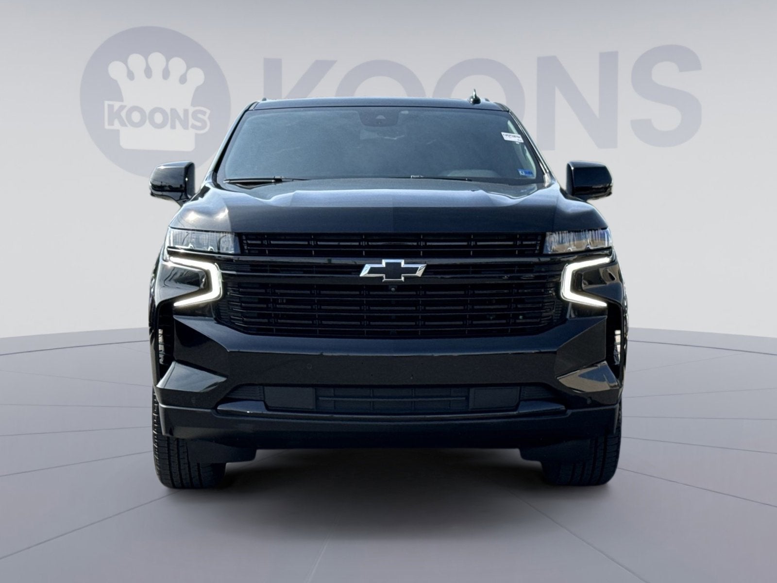 2023 Chevrolet Suburban RST - Photo 8