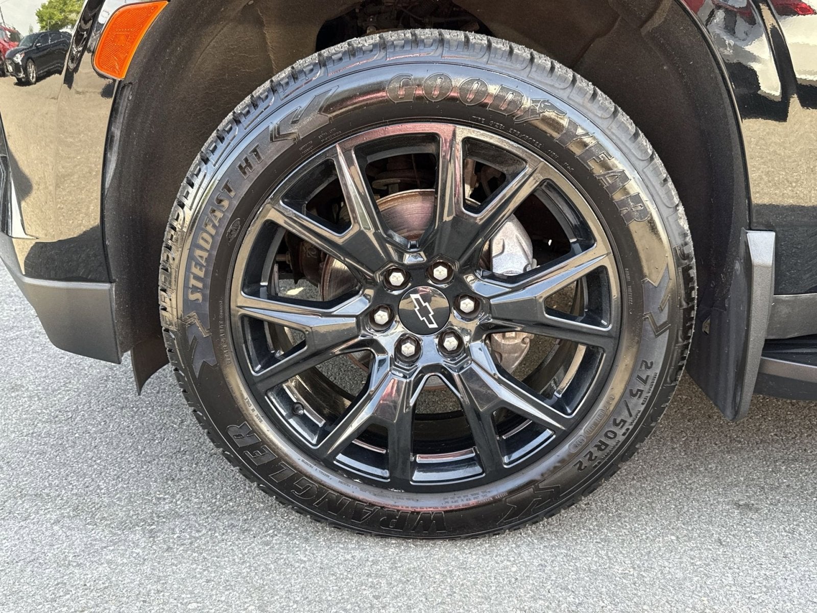 2023 Chevrolet Suburban RST - Photo 9