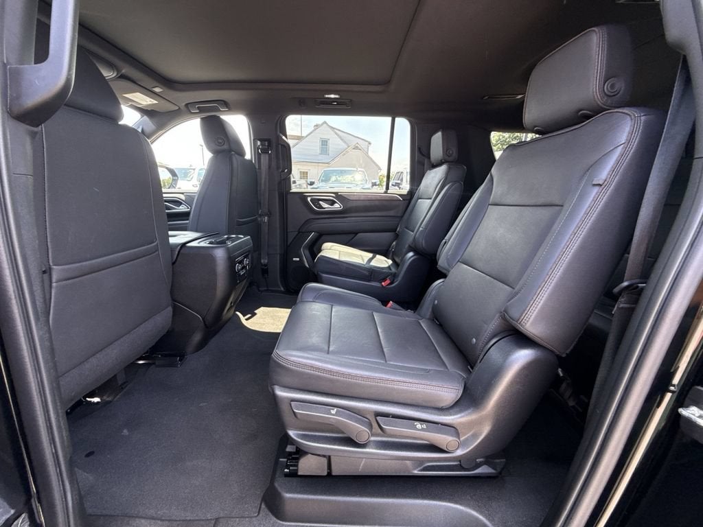 2022 Chevrolet Suburban High Country
