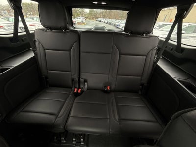 2021 Chevrolet Suburban High Country