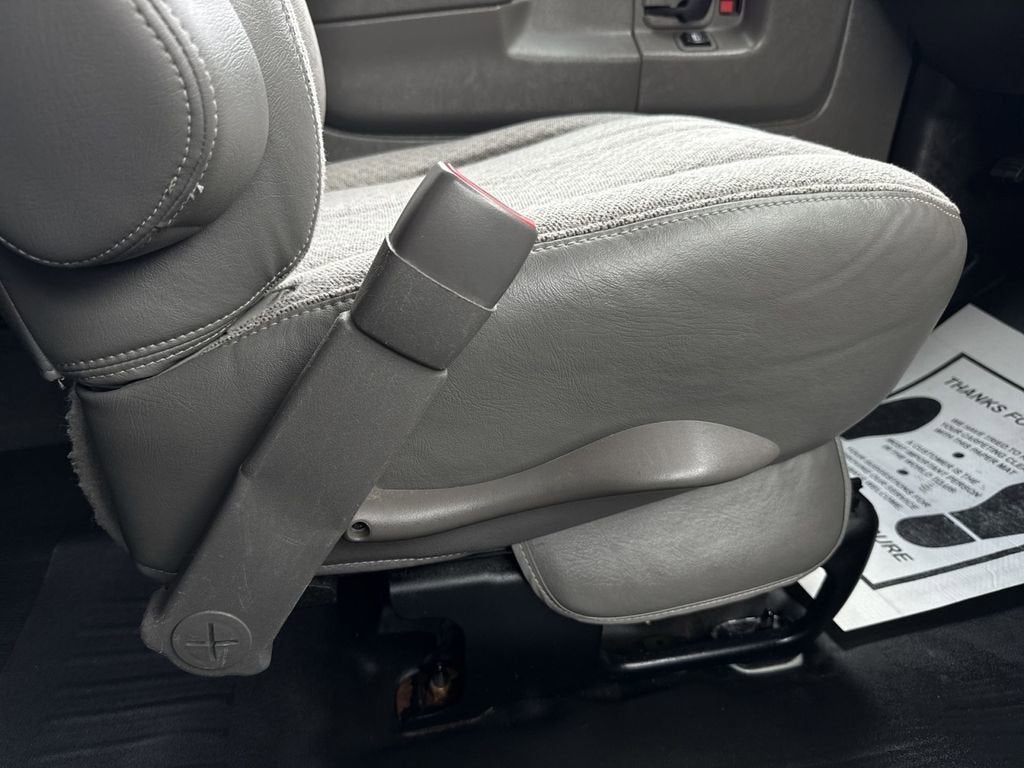 2014 Chevrolet Express Passenger 3500 LS