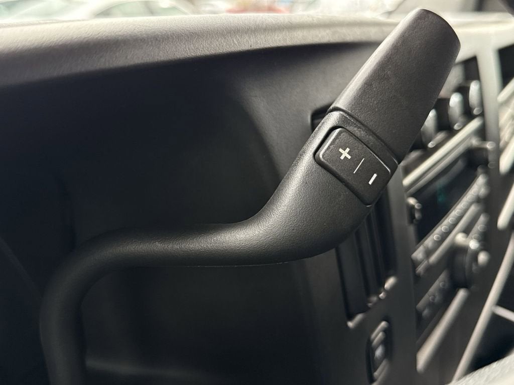 2014 Chevrolet Express Passenger 3500 LS