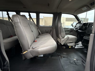 2014 Chevrolet Express Passenger 3500 LS
