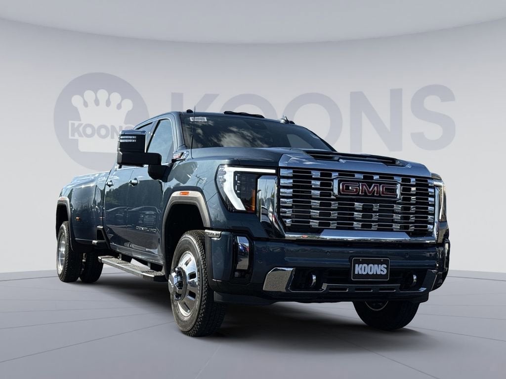 2026 GMC Sierra 3500 HD Denali DRW