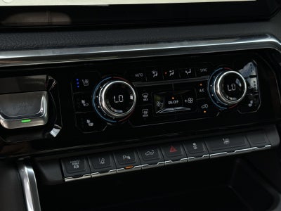 2026 GMC Sierra 3500 HD Denali DRW