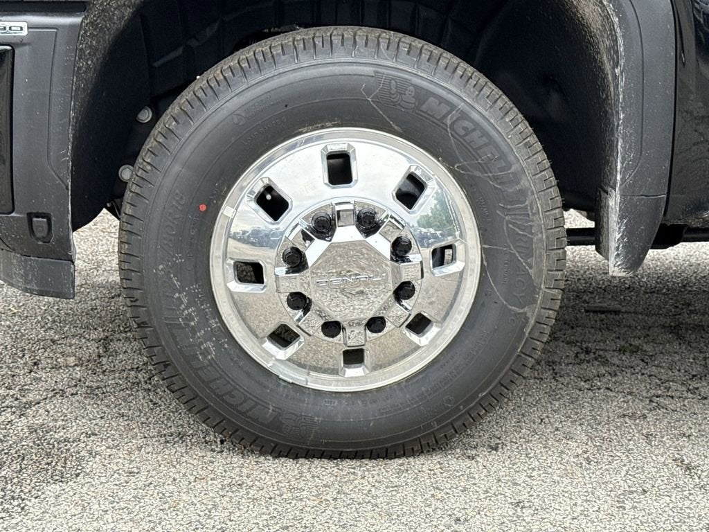 2026 GMC Sierra 3500 HD Denali DRW
