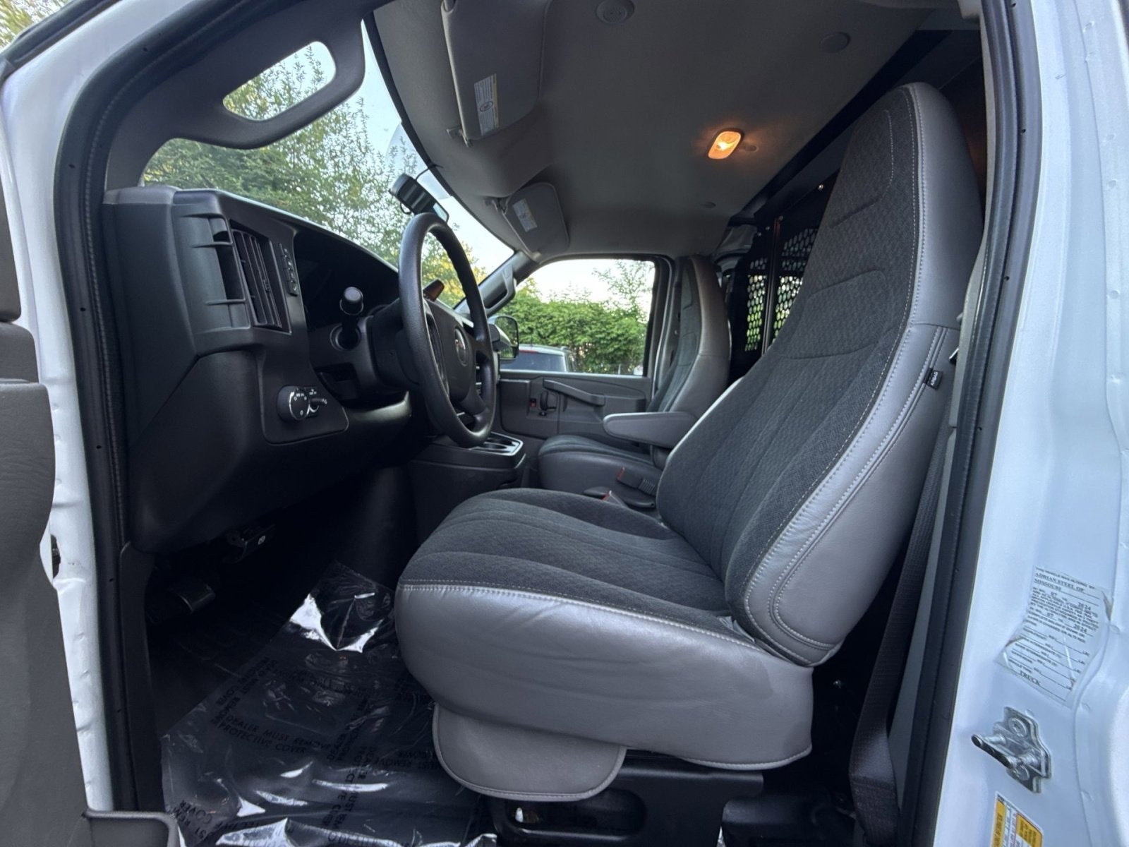 2024 GMC Savana Cargo 2500 Work Van