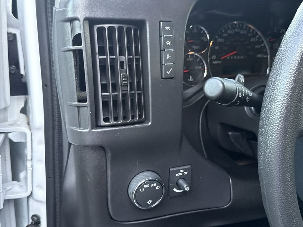 2024 GMC Savana Cargo 2500 Work Van