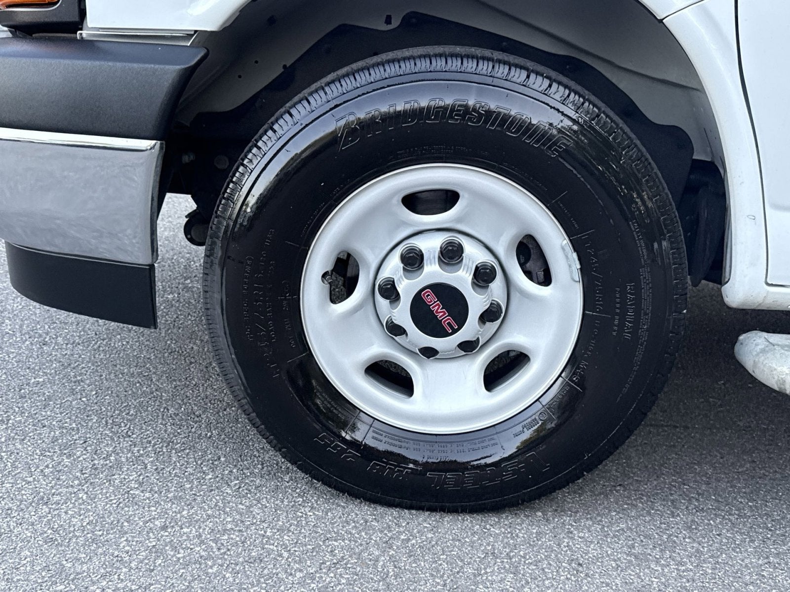 2024 GMC Savana Cargo 2500 Work Van