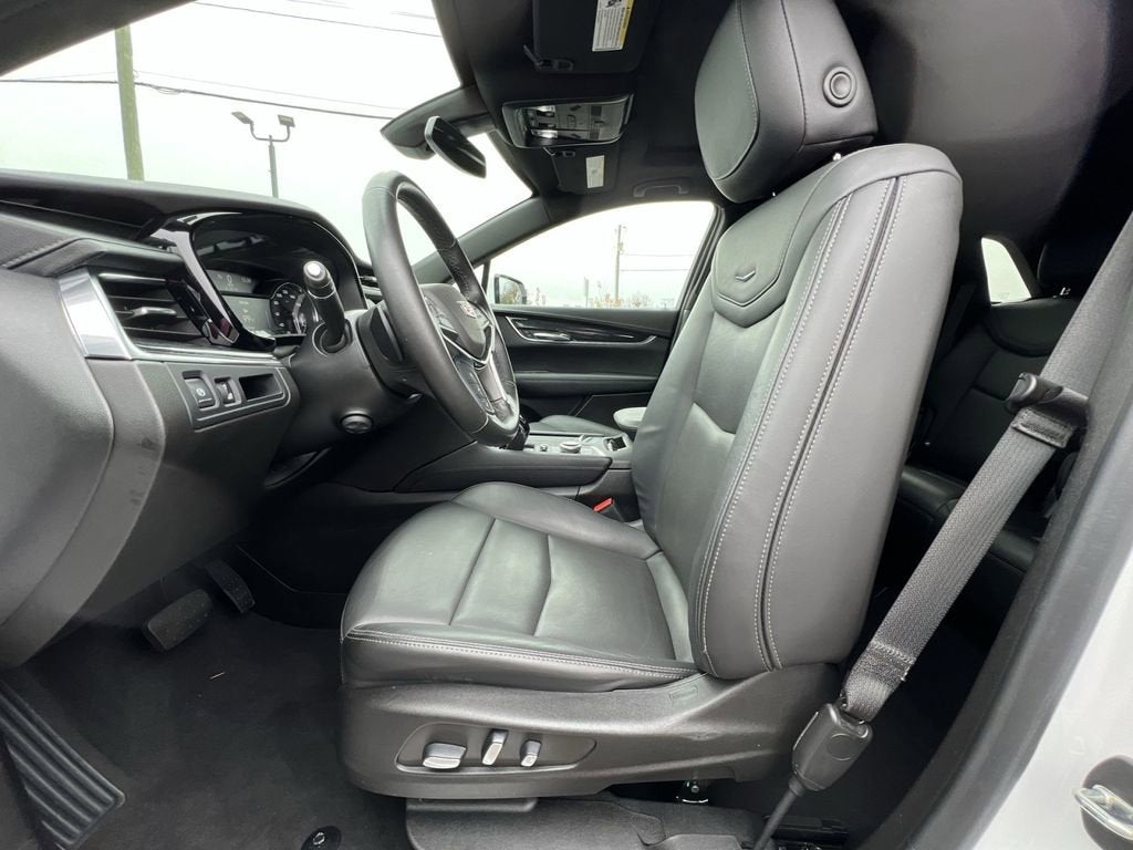 2022 Cadillac XT5 Premium Luxury