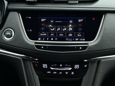 2022 Cadillac XT5 Premium Luxury