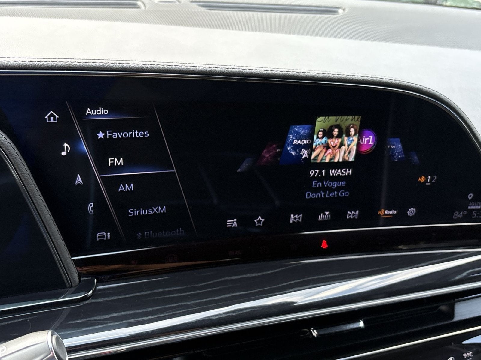 2024 Cadillac Escalade ESV Sport