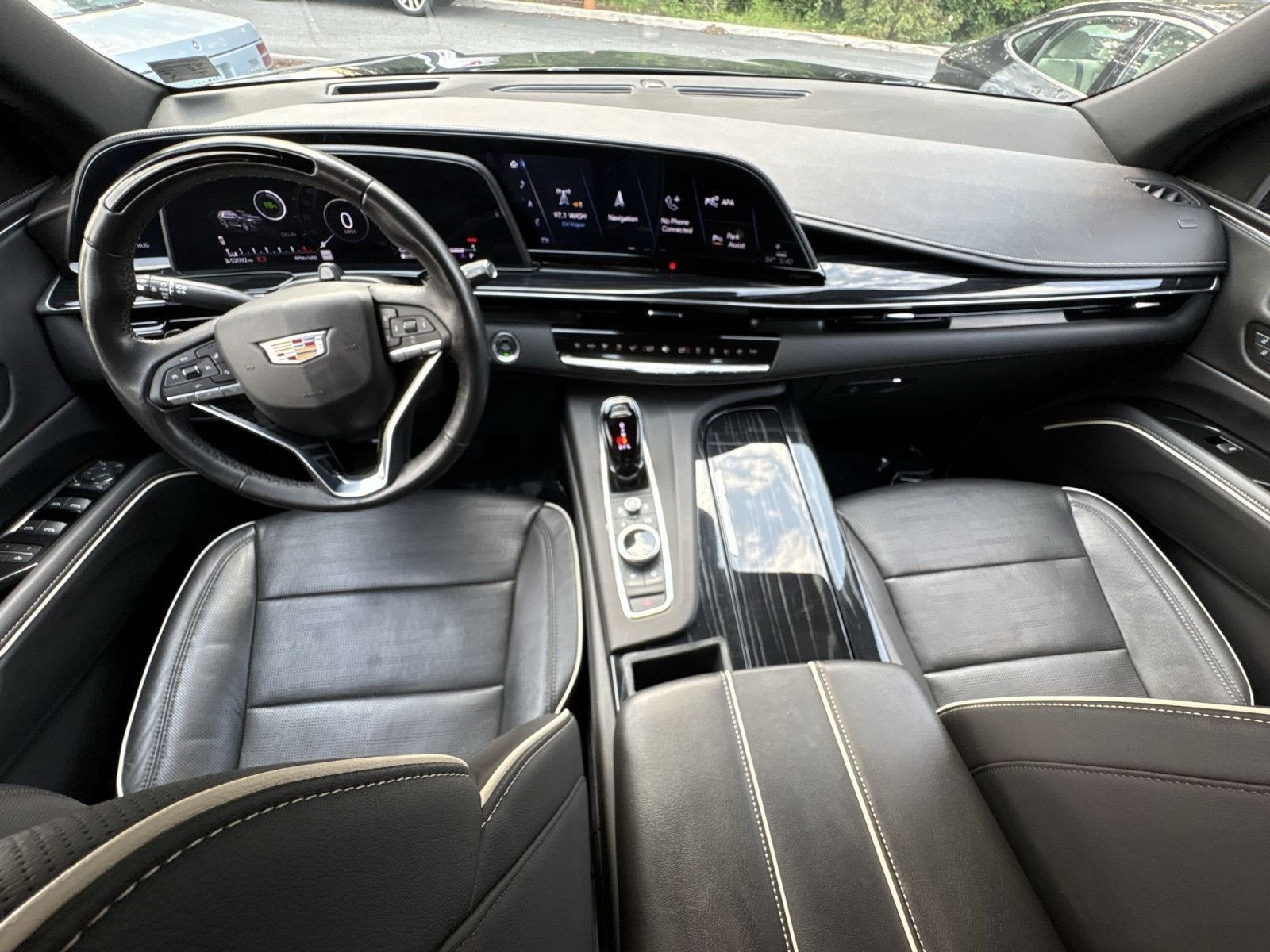 2024 Cadillac Escalade ESV Sport