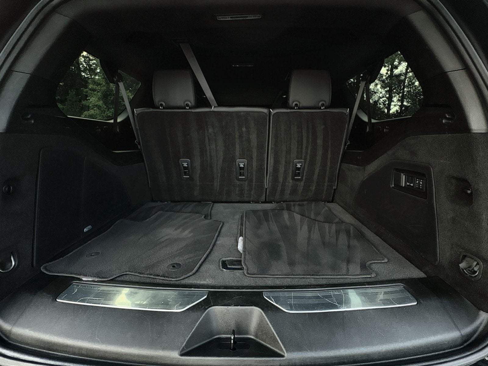 2024 Cadillac Escalade ESV Sport