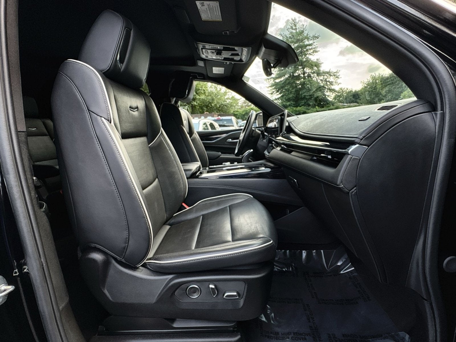 2024 Cadillac Escalade ESV Sport