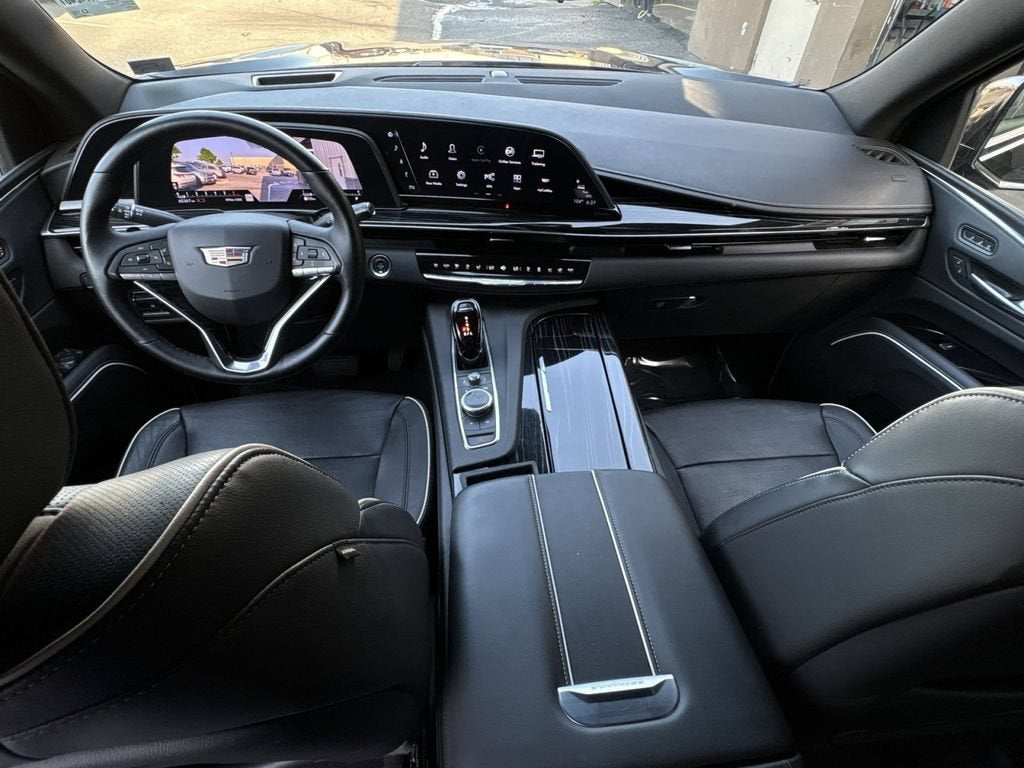 2023 Cadillac Escalade Sport