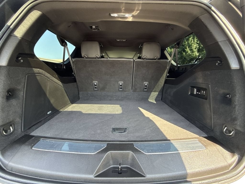 2021 Cadillac Escalade ESV Sport