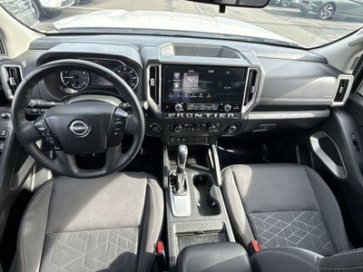 2025 Nissan Frontier SV