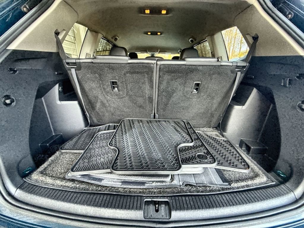 2018 Volkswagen Atlas SE w/ Tech