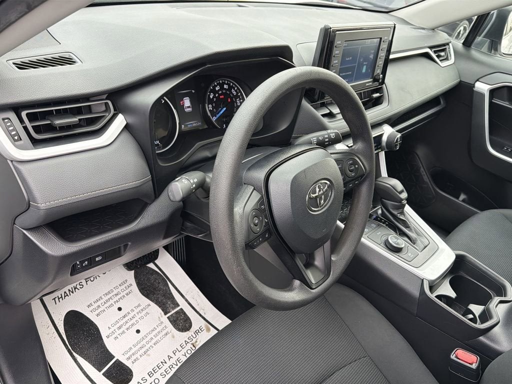 2020 Toyota RAV4 Hybrid LE