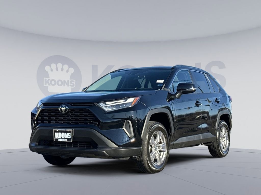 2023 Toyota RAV4 XLE