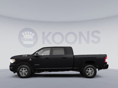 2022 RAM 3500 Big Horn Crew Cab 4x4 8' Box