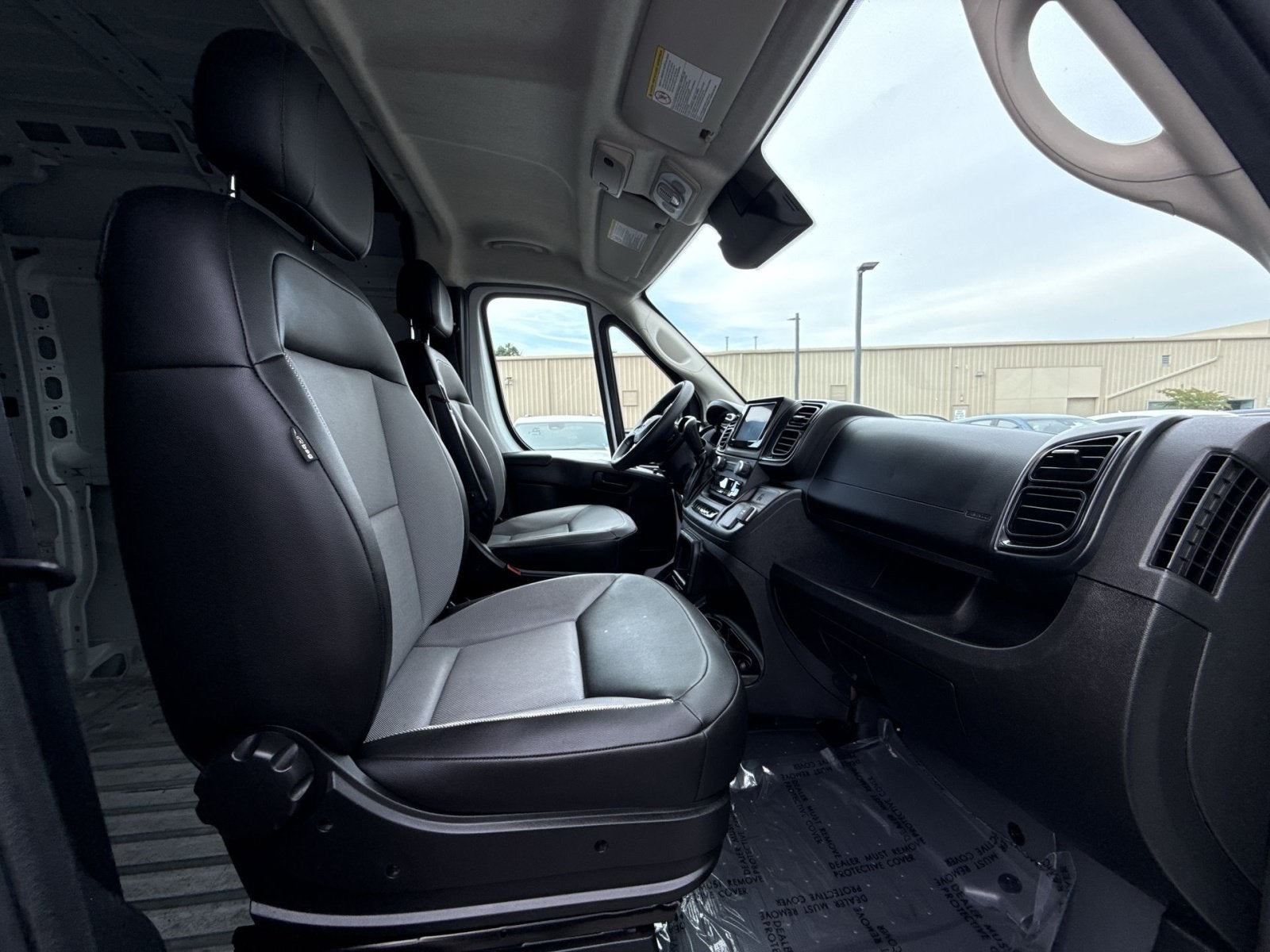 2025 RAM ProMaster Cargo Van Tradesman