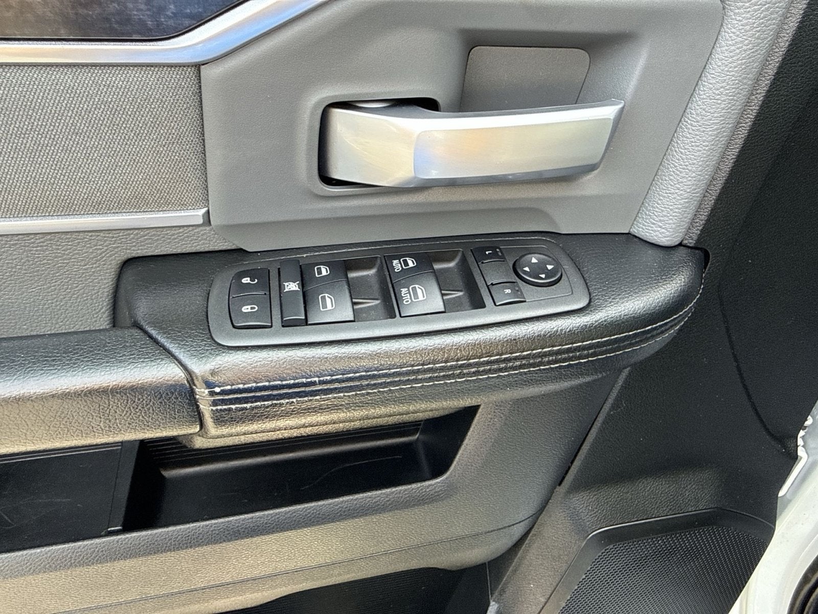 2022 RAM 2500 Big Horn Crew Cab 4x4 6'4" Box
