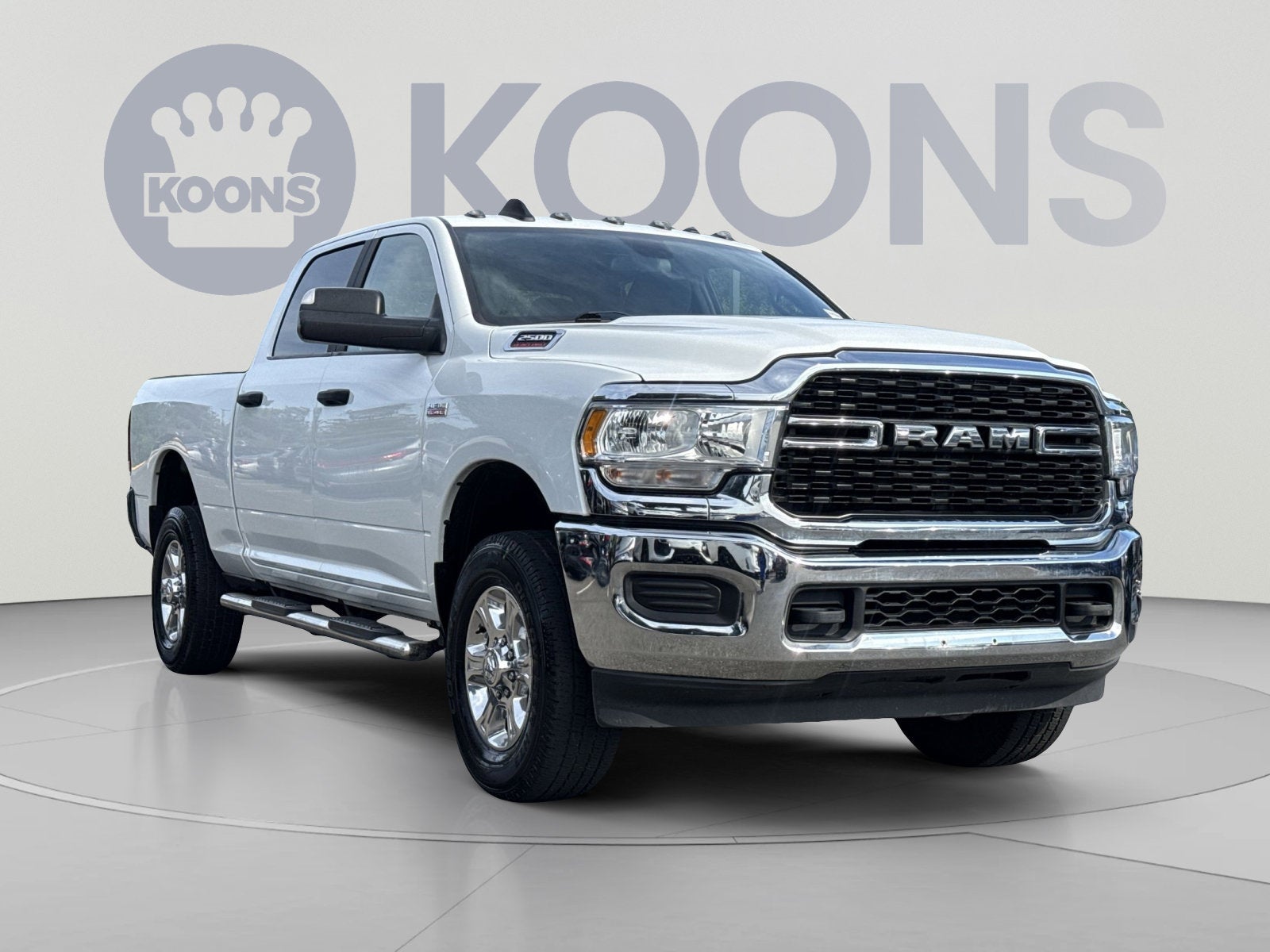 2022 RAM 2500 Big Horn Crew Cab 4x4 6'4" Box