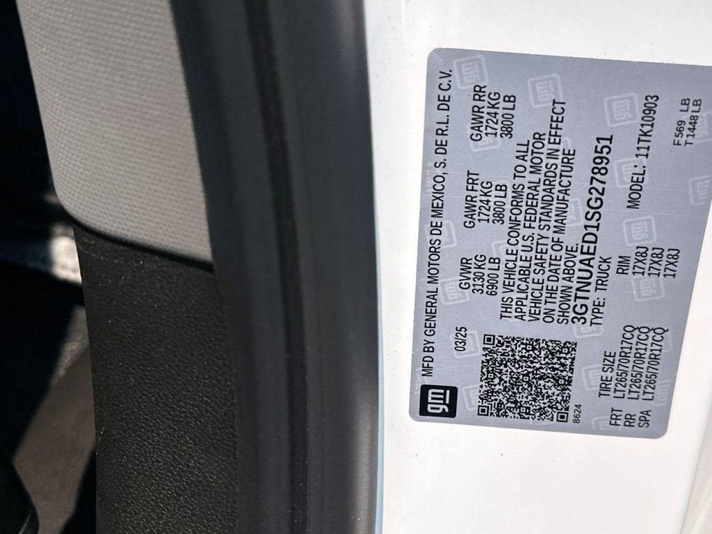 2025 GMC Sierra 1500 Pro