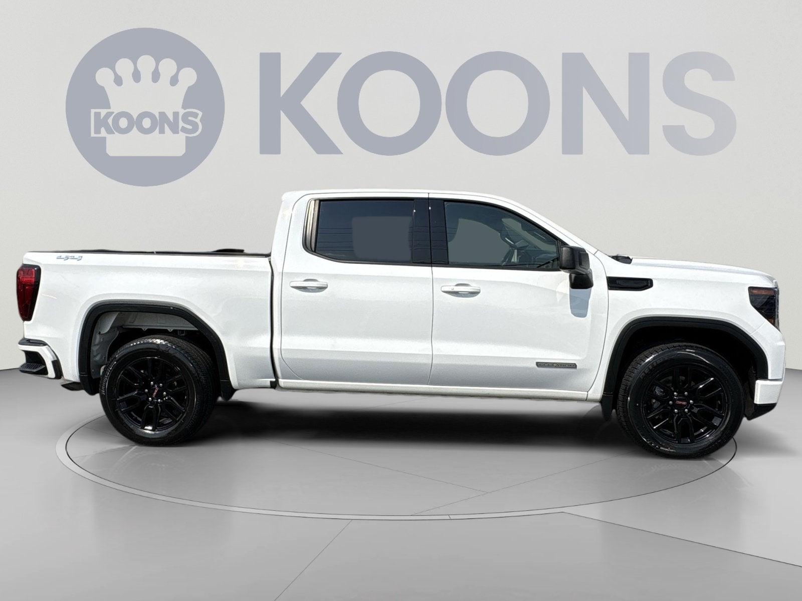 2023 GMC Sierra 1500 Elevation