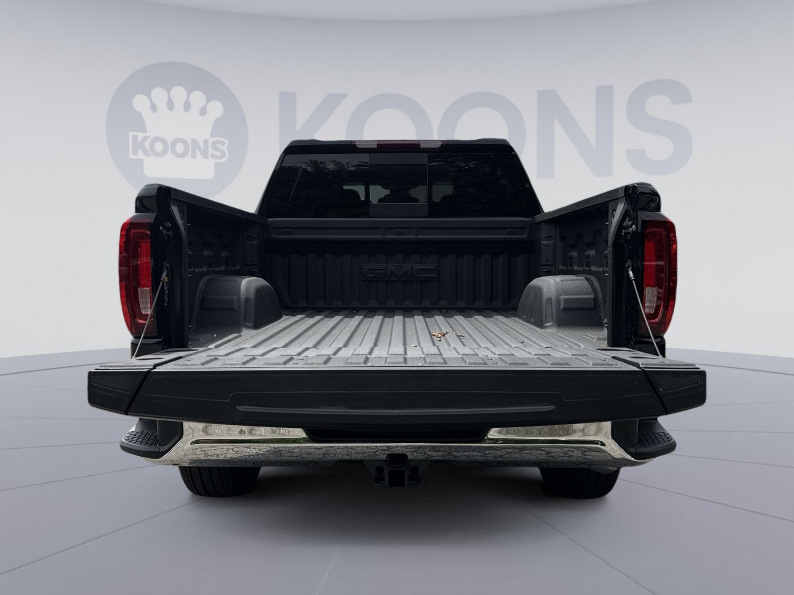 2026 GMC Sierra 1500 SLT - Photo 25