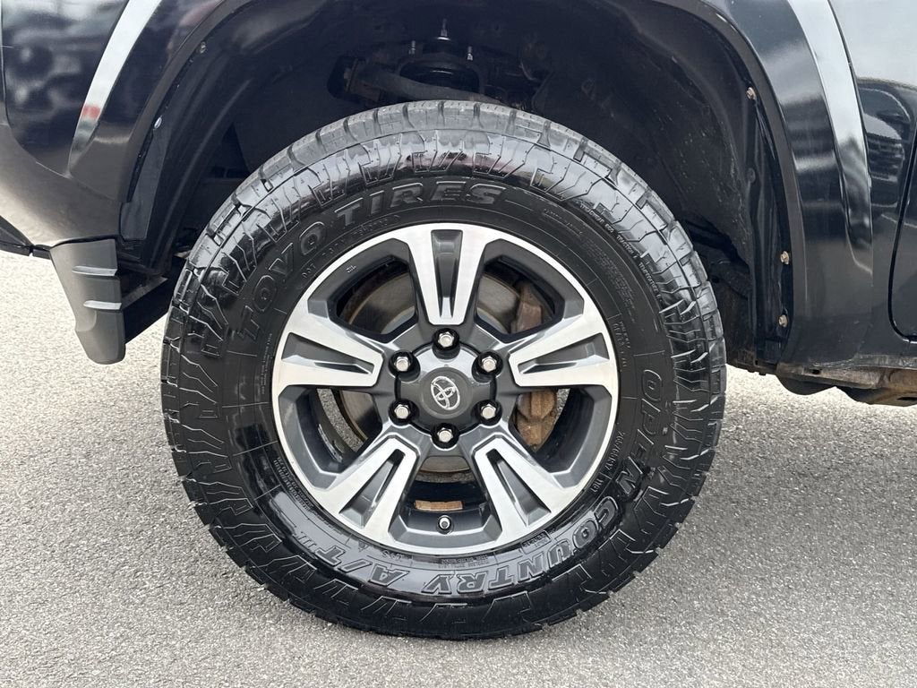 2016 Toyota Tacoma TRD SPORT