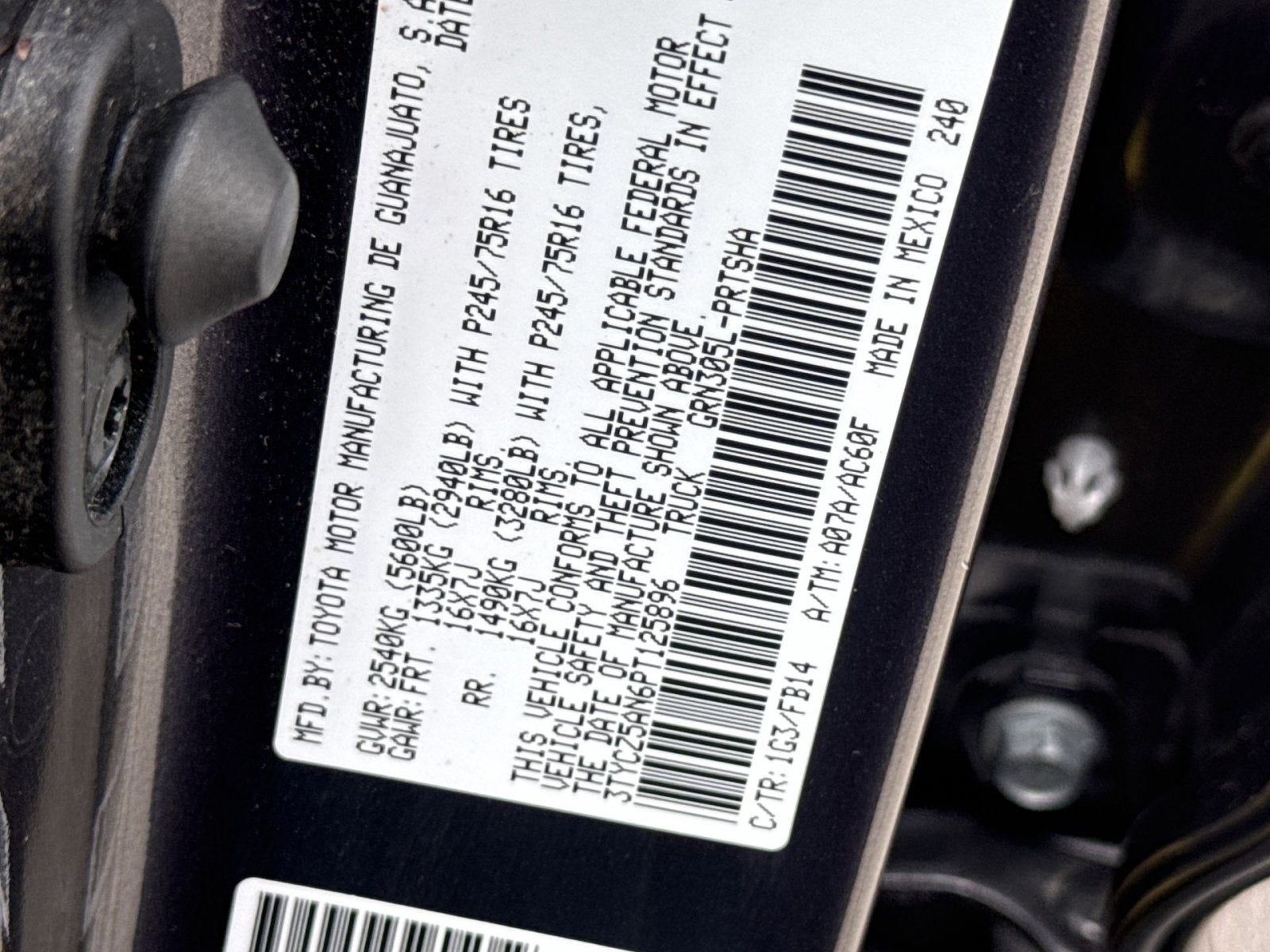 2023 Toyota Tacoma SR V6