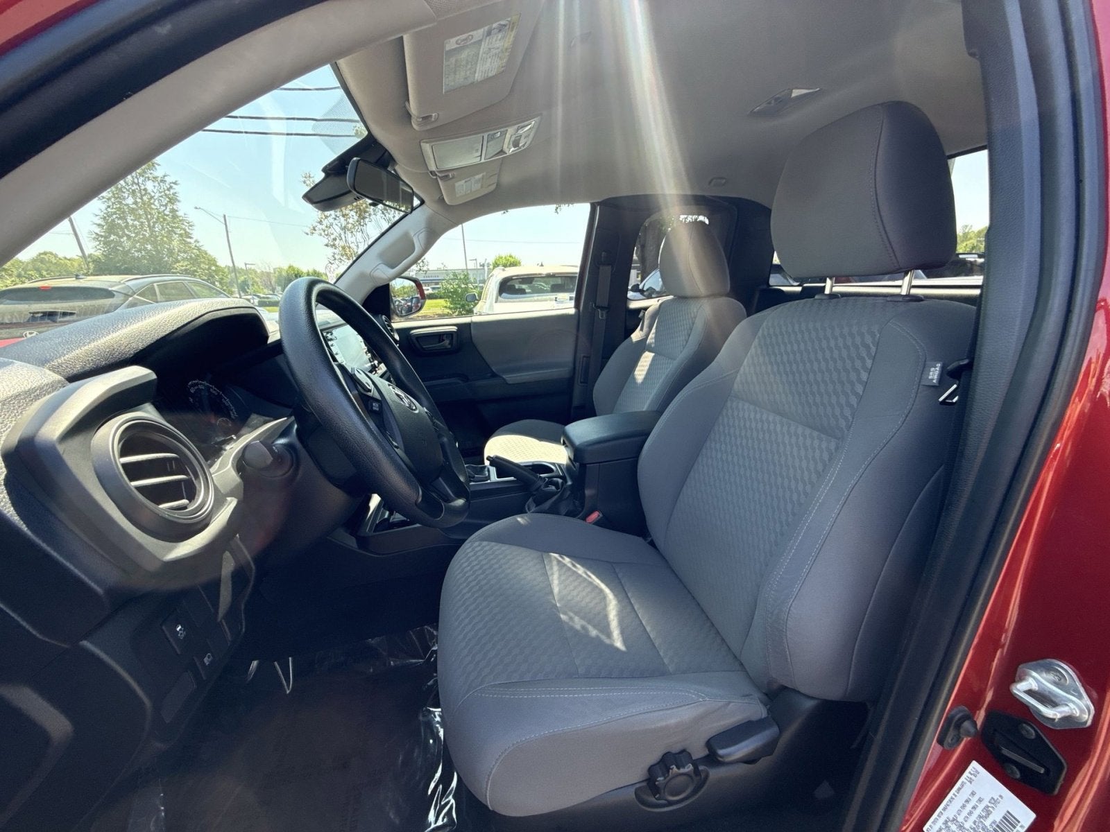 2022 Toyota Tacoma SR