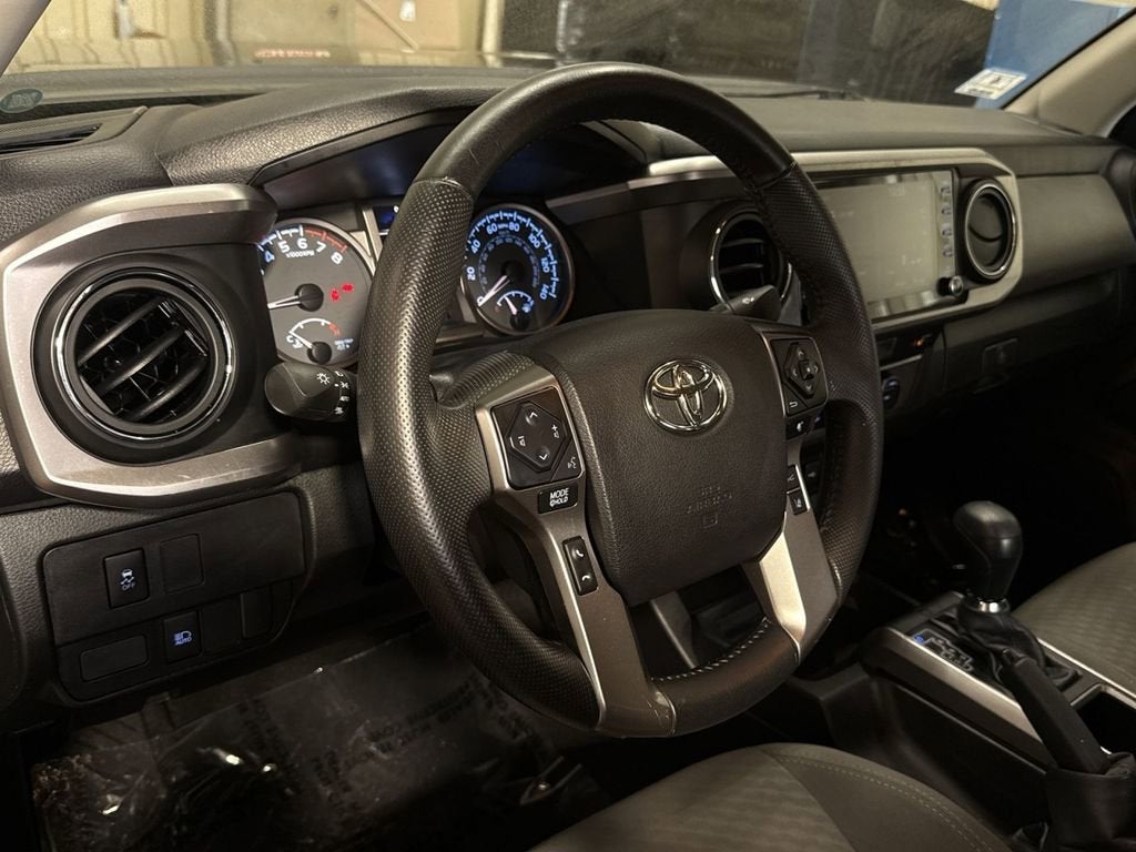 2022 Toyota Tacoma 4WD SR5