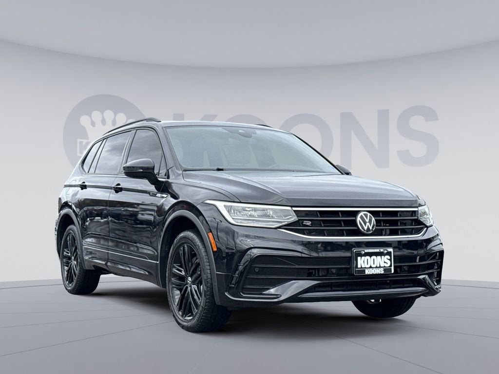 2022 Volkswagen Tiguan SE R-Line Black